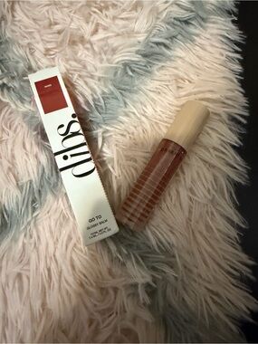 Dibs Go To Glossy Balm - sims